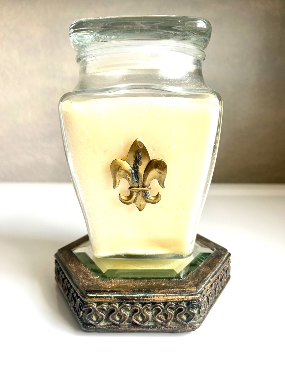 ALEXANDRA’S ACCENTS Gilt Hexagonal Mirror Display Pedestal Candle Holder 5” NWT